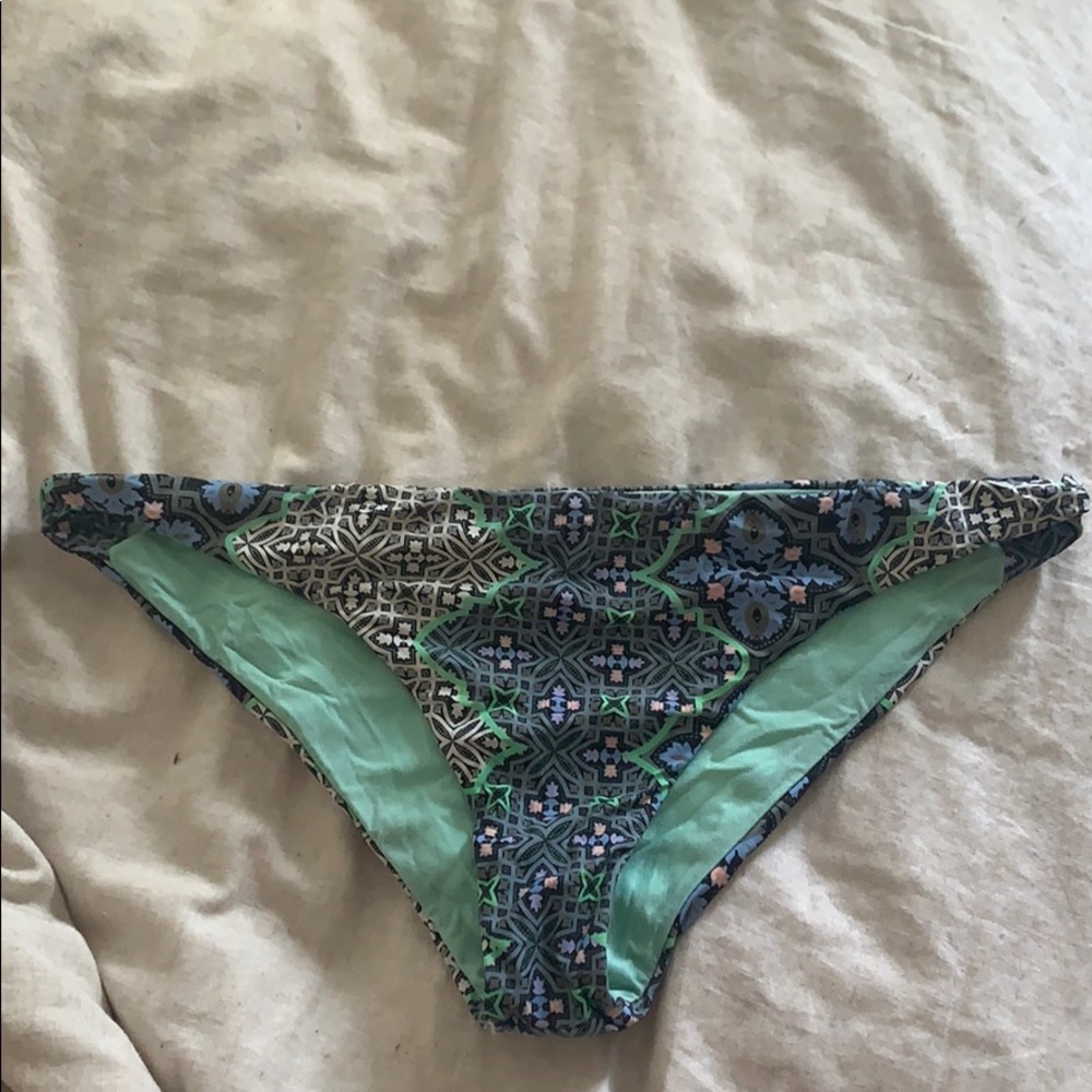 O’Neill swim bottoms
